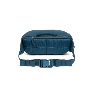 Grayl® Transport Hip Pack - 2L / Back View / Wander Blue
